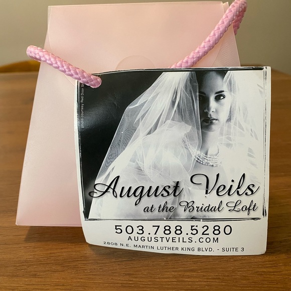 Custom tiara by local designer - Picture 7 of 7